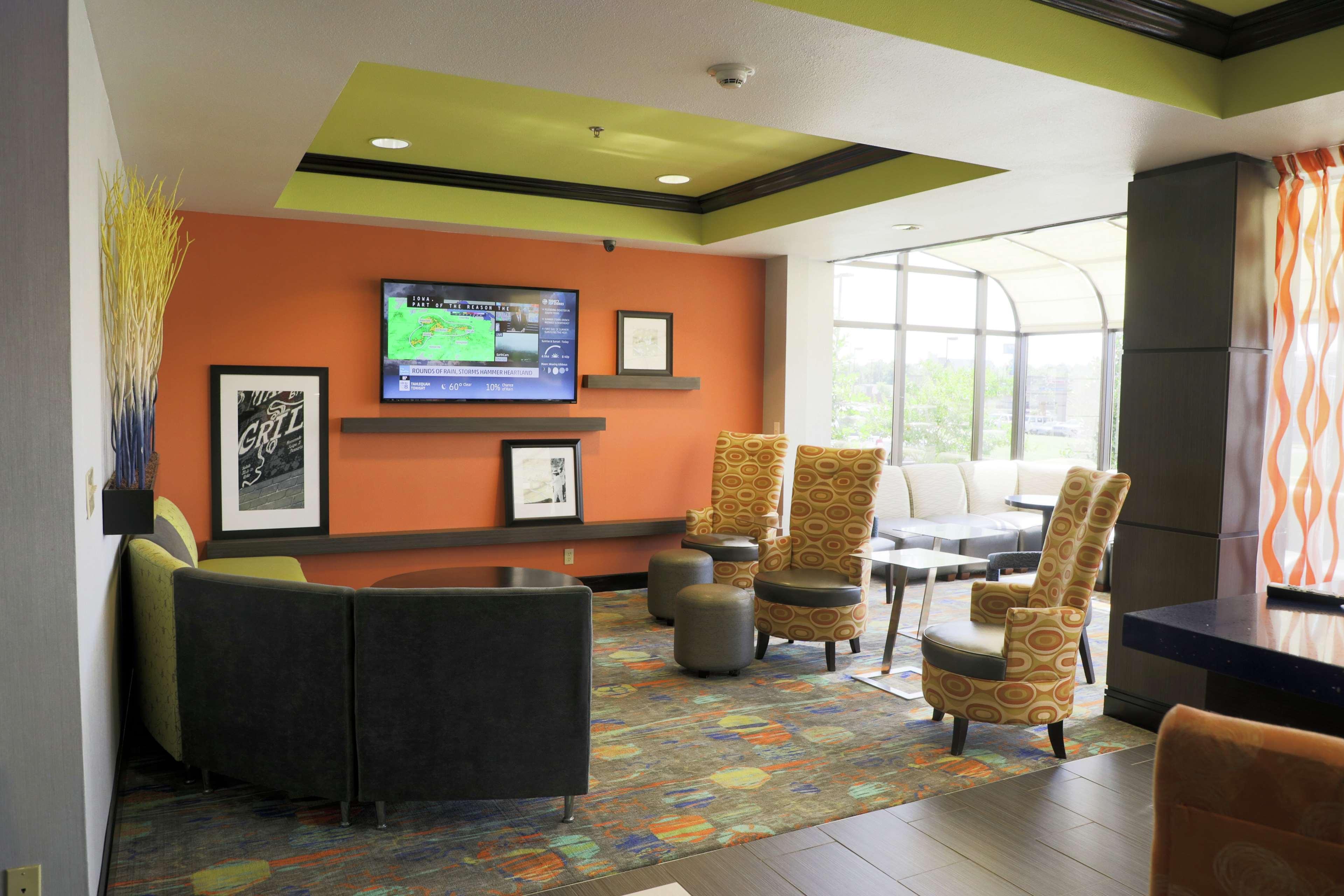 Hotel Hampton 3*